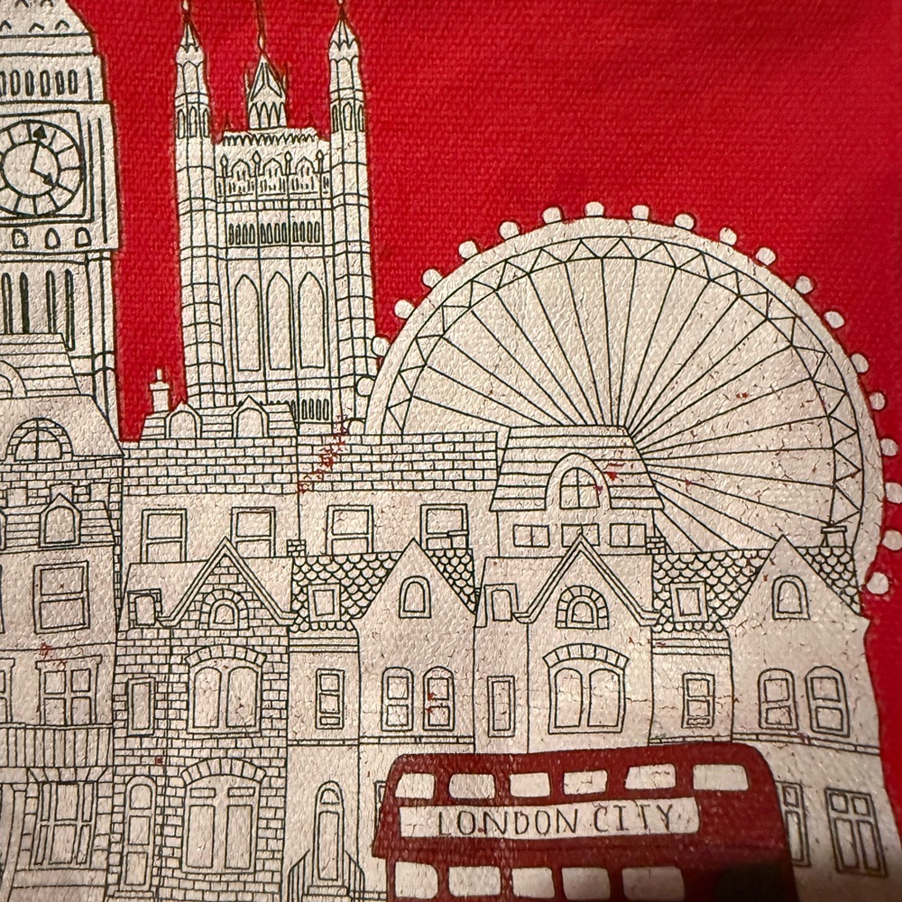 BIG CITY “LONDON” lunch tote NWT. Cotton canvas lined in red and white stripe - Picture 7 of 7